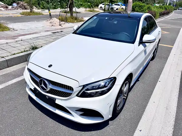 Mercedes-Benz C-Class 2019