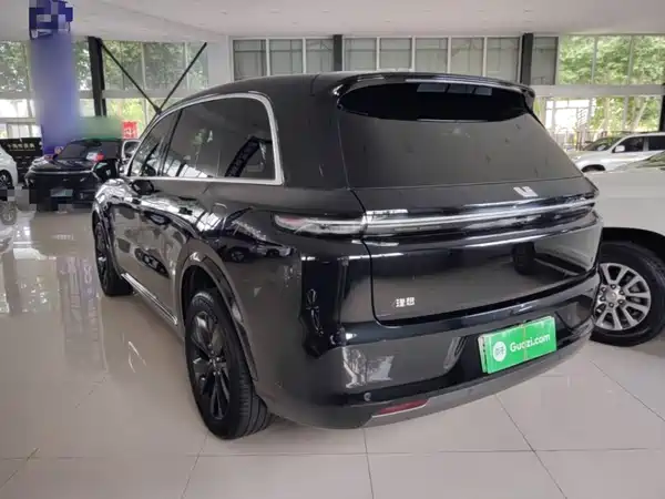 Li Auto L8 2024