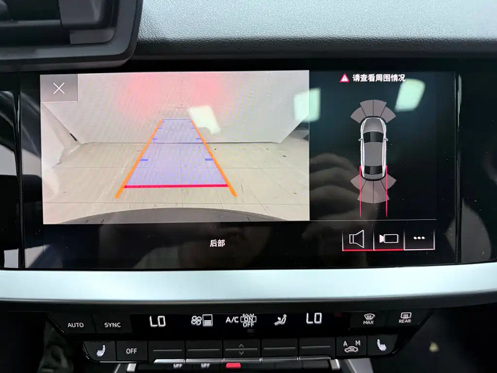 Audi A3 2022 — фото 17