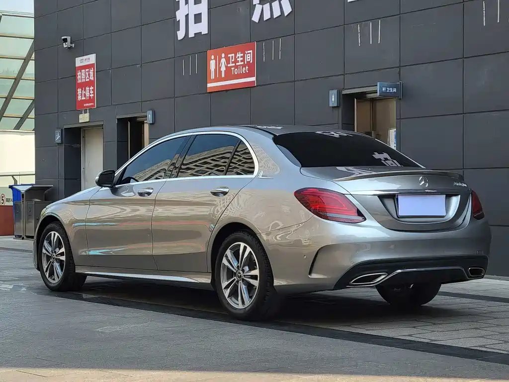 Mercedes-Benz C-Class 2019 — фото 9