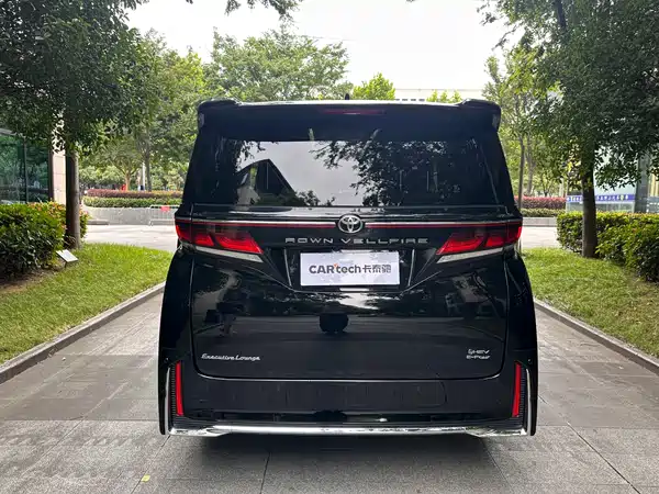 Toyota Wilfa 2024