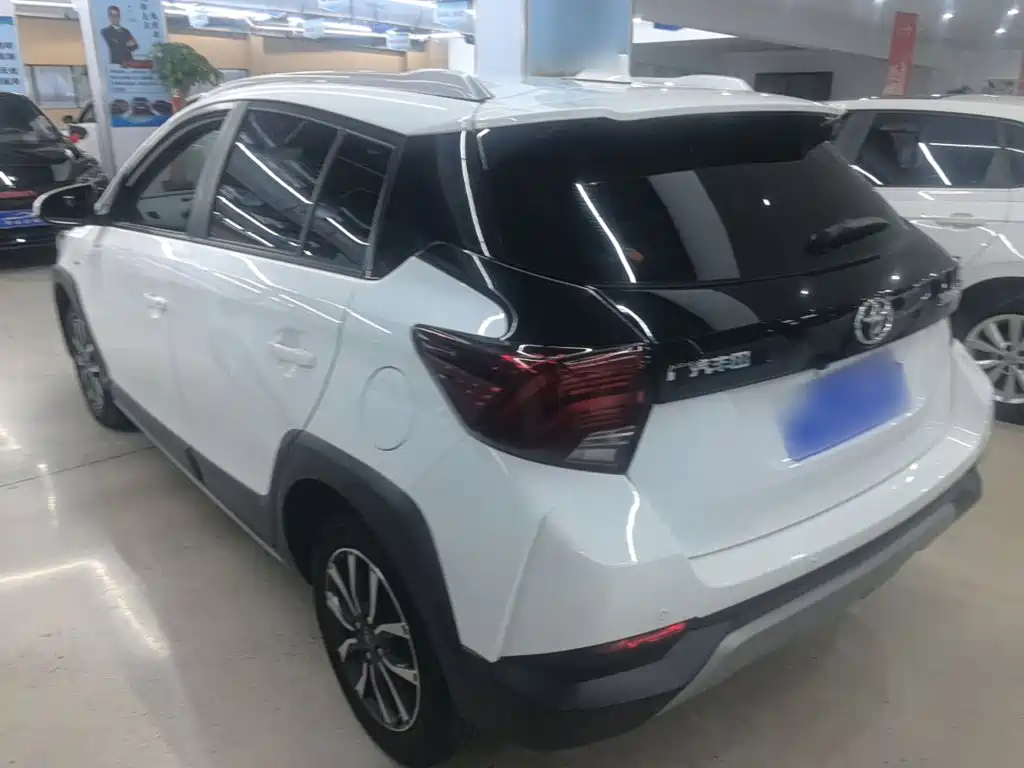 Toyota Yaris L 2020