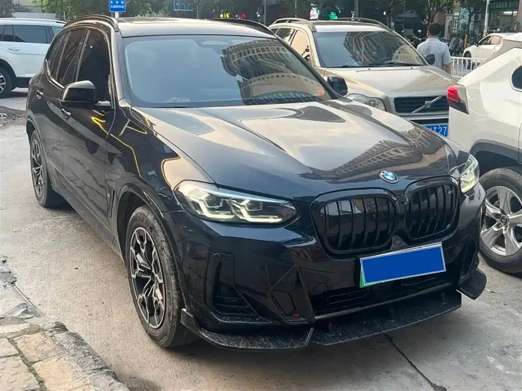 BMW iX3 2021 — фото 1