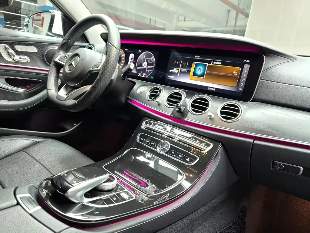 Mercedes-Benz E-Class 2017 — фото 8