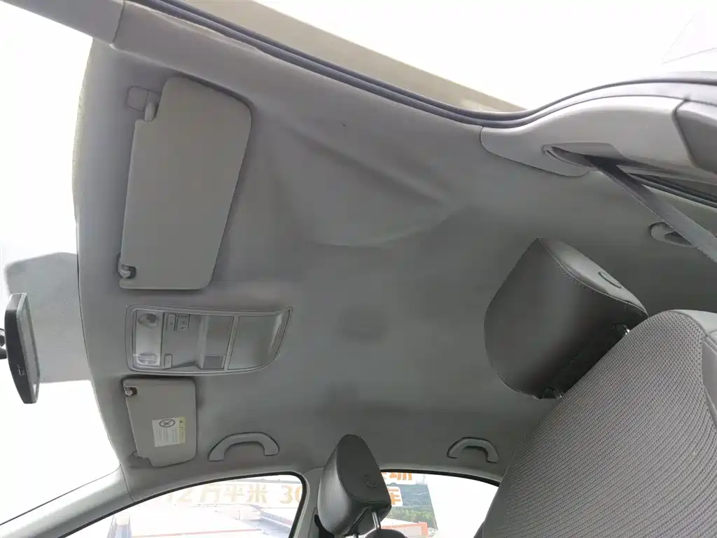 Skoda Octavia 2014 — фото 14