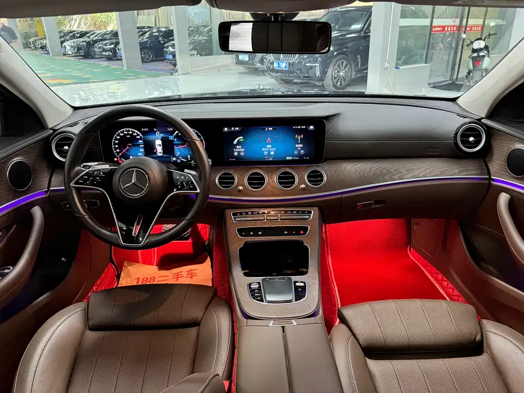 Mercedes-Benz E-Class 2022
