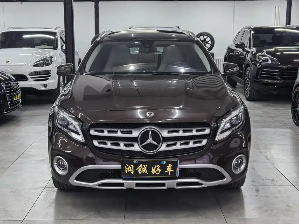Mercedes-Benz GLA 2018 — фото 2