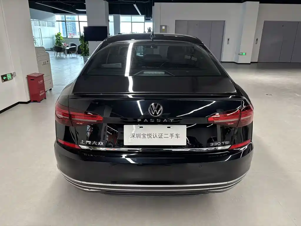 Volkswagen Passat 2021 — фото 4