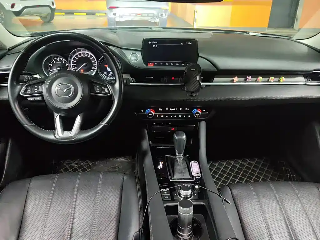 Mazda Atenza 2019