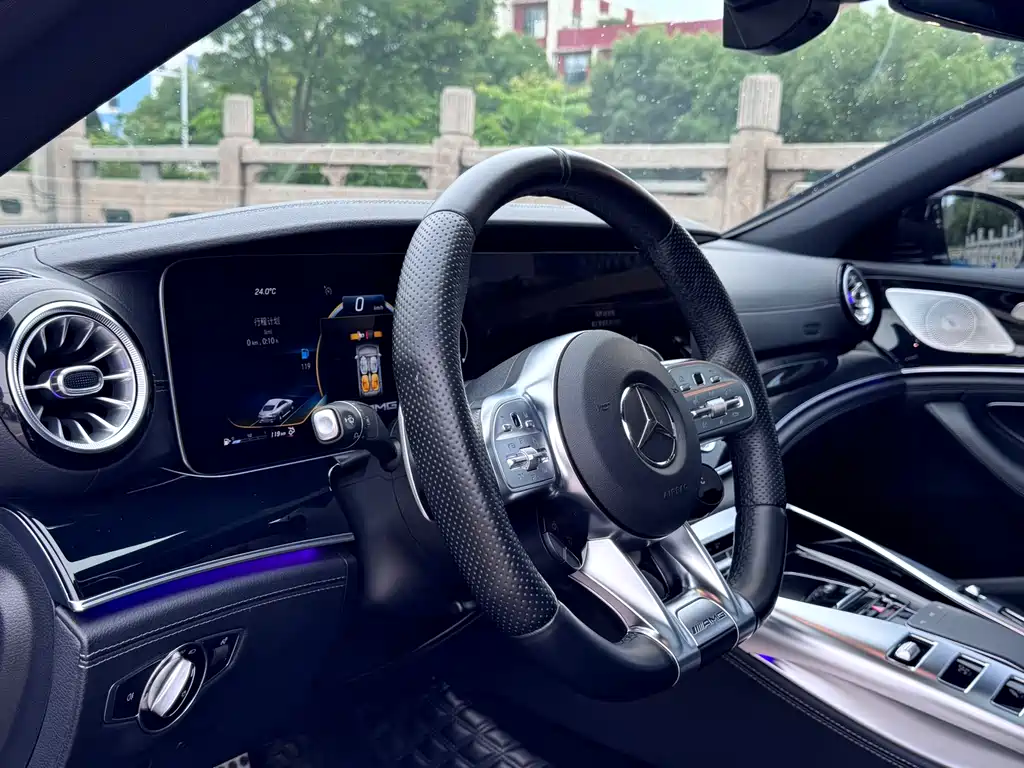 Mercedes-Benz AMG GT 2021 — фото 18