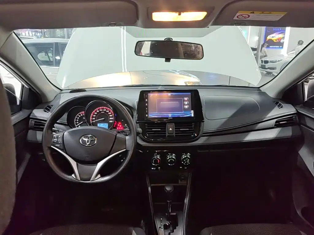 Toyota Vios FS 2023 — фото 10