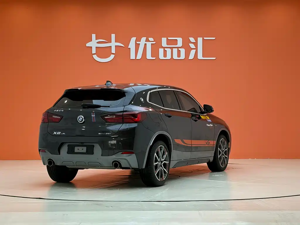 BMW X2 2021 — фото 8