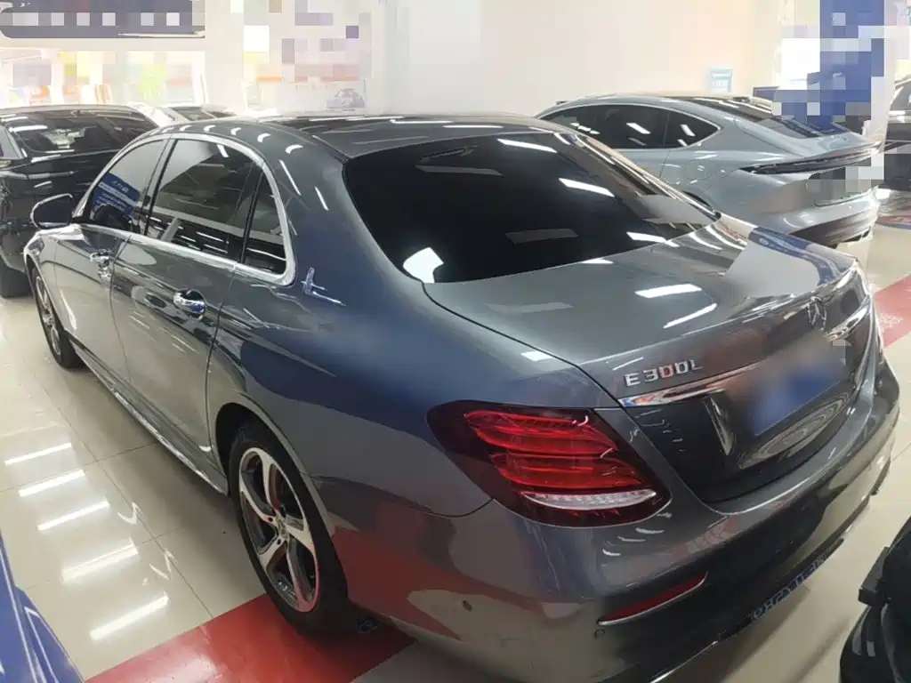 Mercedes-Benz E-Class 2017