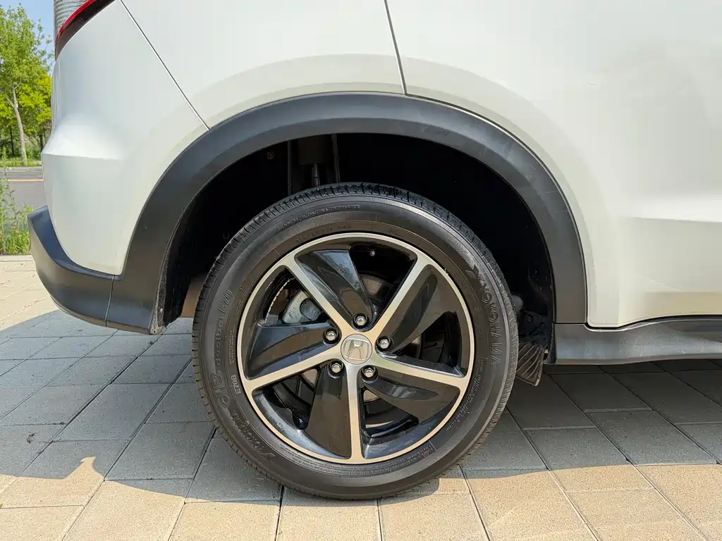 Honda Vezel 2022 — фото 16