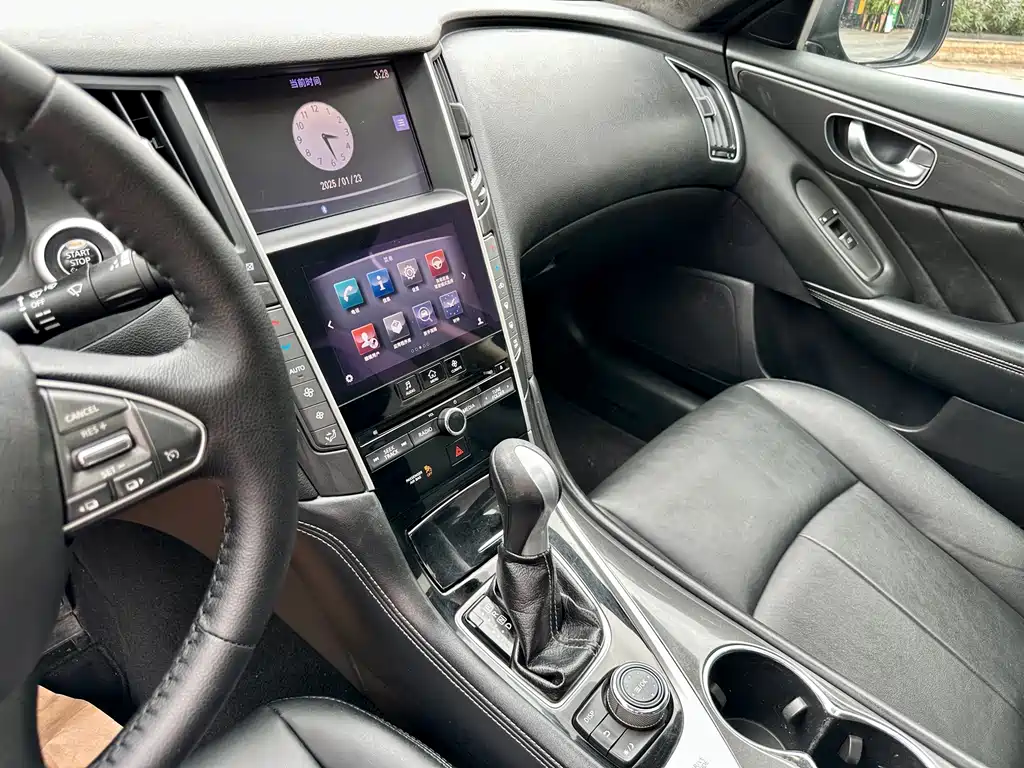 Infiniti Q50L 2016 — фото 7