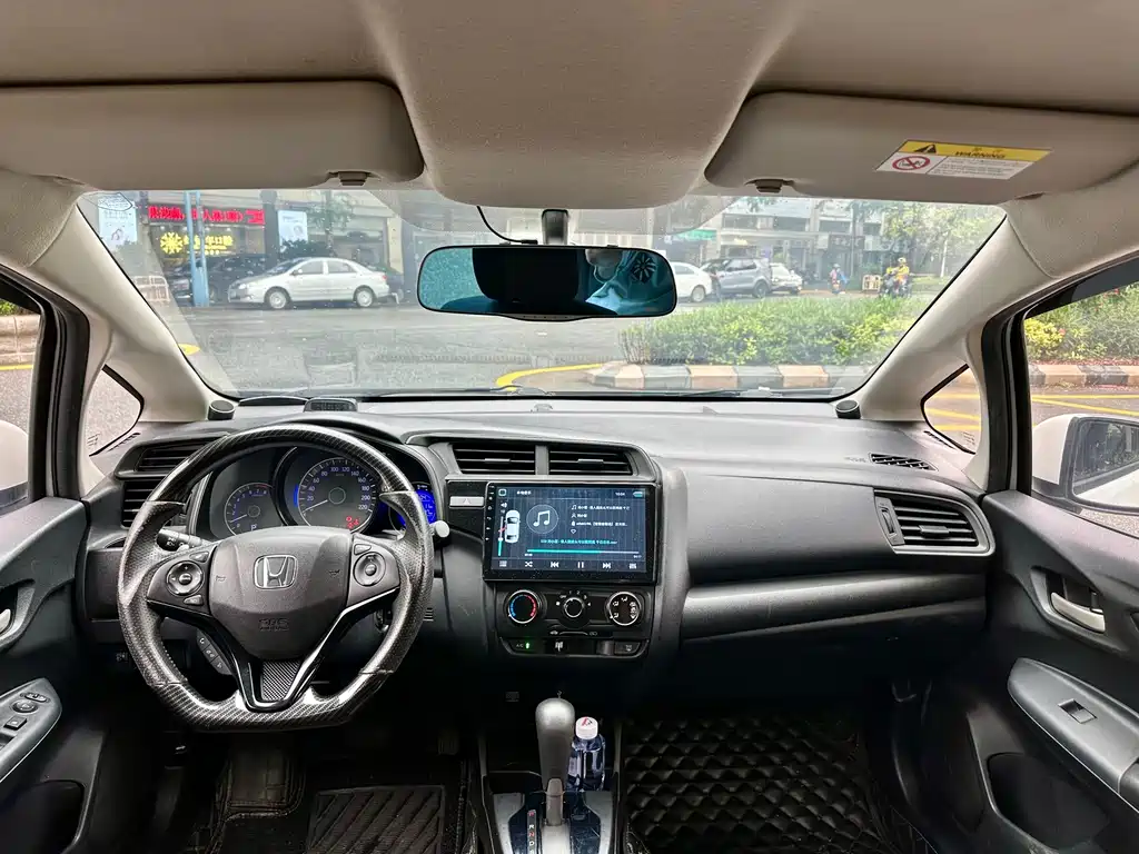 Honda Fit 2019 — фото 12