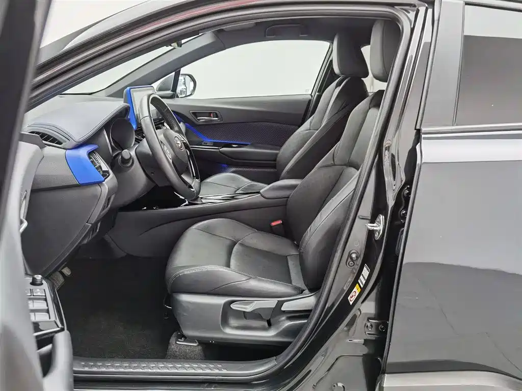 Toyota IZOA 2019 — фото 10