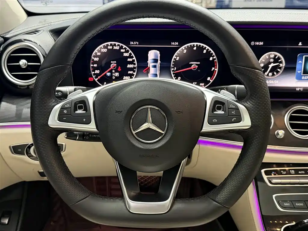 Mercedes-Benz E-Class 2017 — фото 9