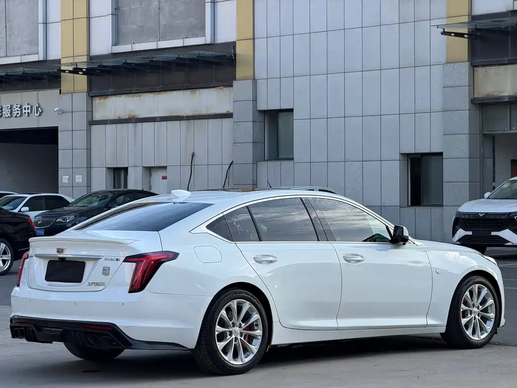 Cadillac CT5 2020 — фото 6