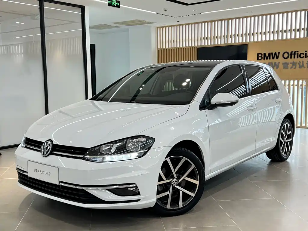 Volkswagen Golf 2020