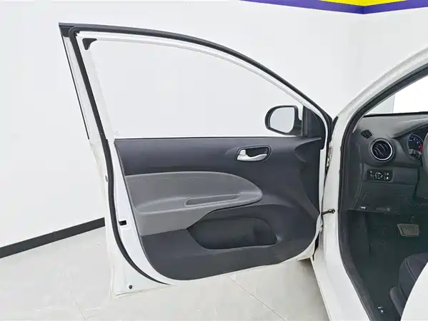 Kia Pegas 2020