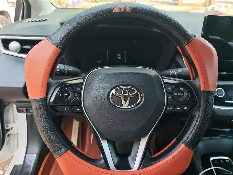 Toyota Corolla 2023 — фото 15