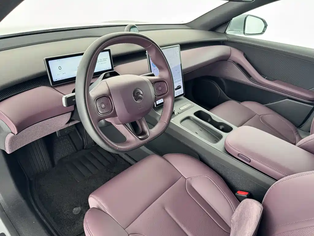 NIO ET5T 2024