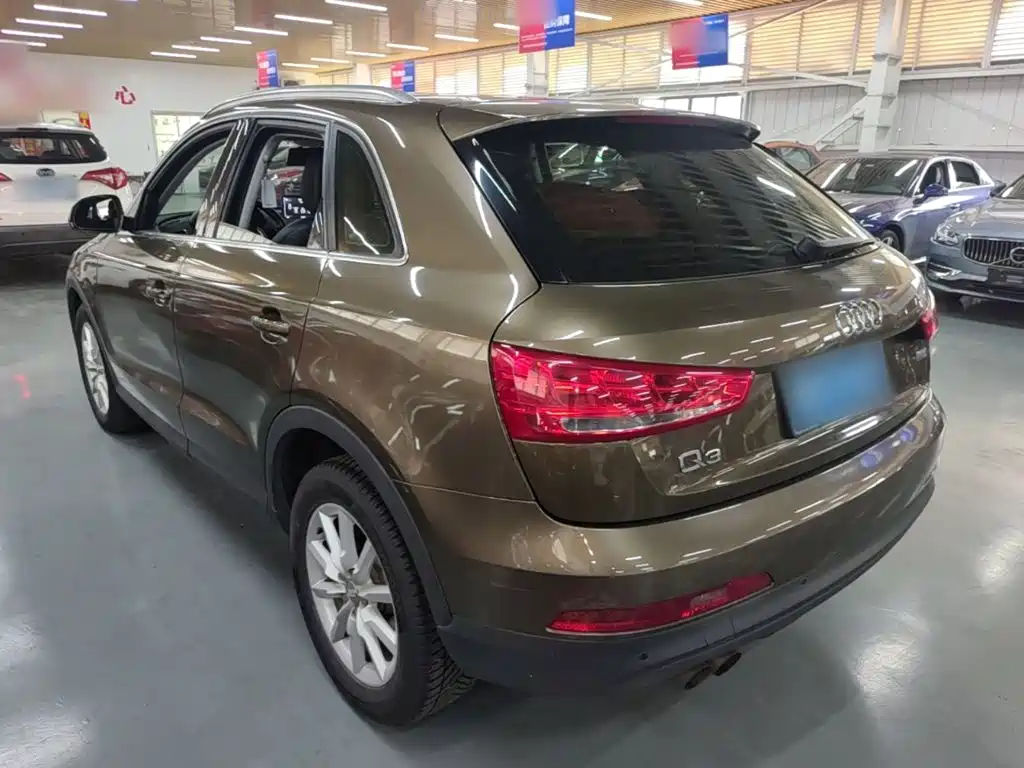 Audi Q3 2014