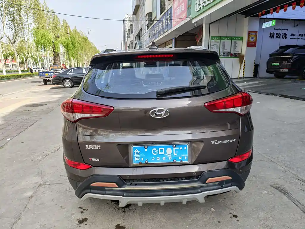 Hyundai Tucson 2017 — фото 9