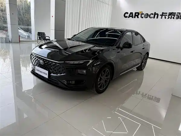 Ford Mondeo 2025
