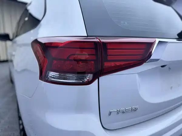Mitsubishi Outlander 2022