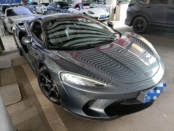 McLaren GT 2021