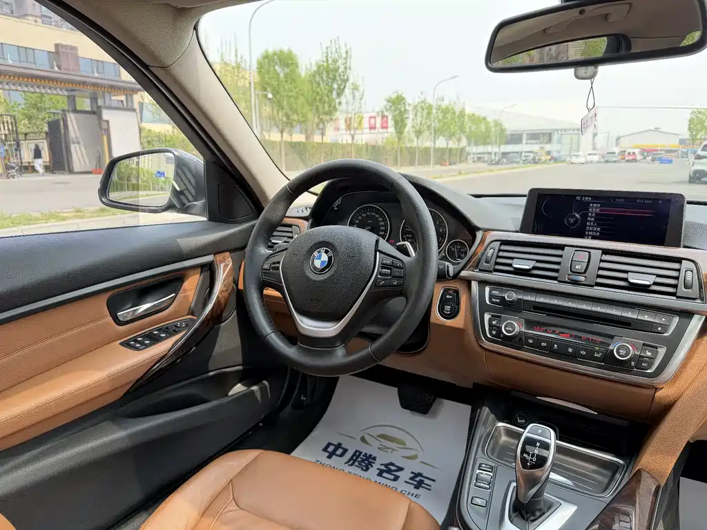 BMW 3 Series 2014 — фото 12