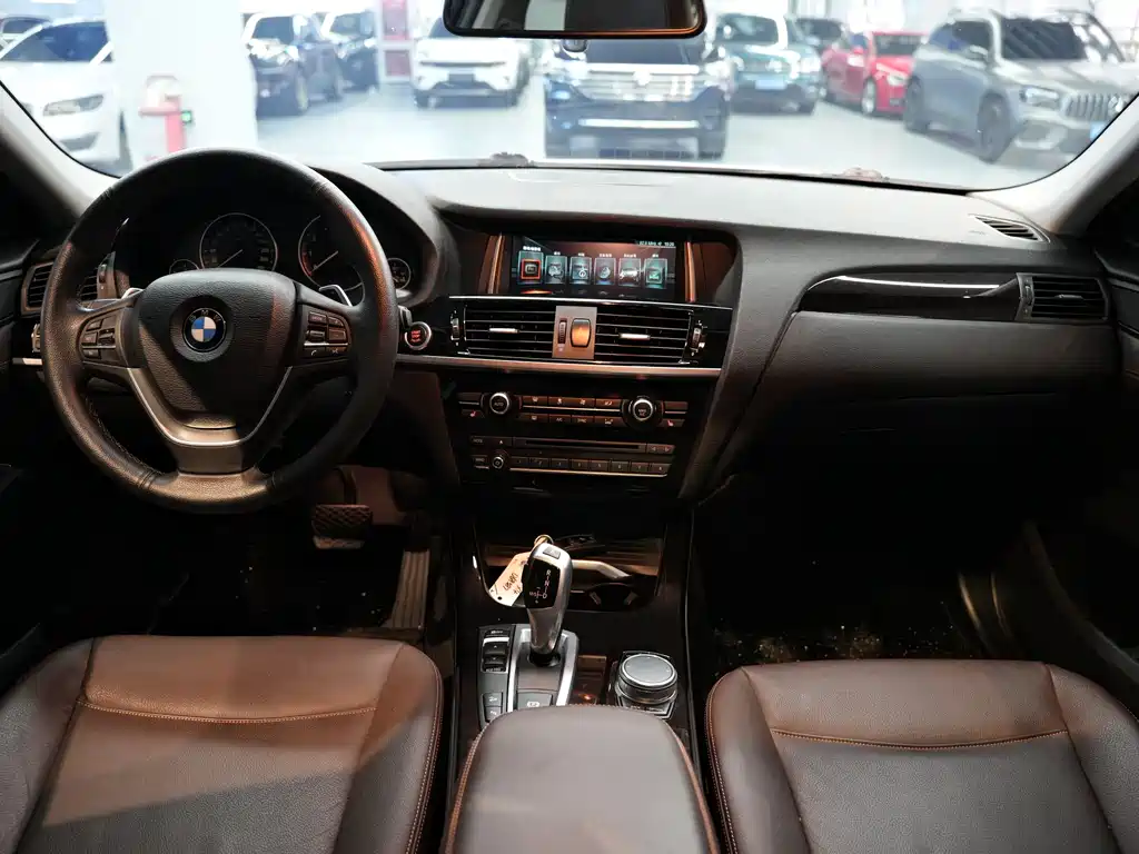 BMW X4 2017 — фото 17