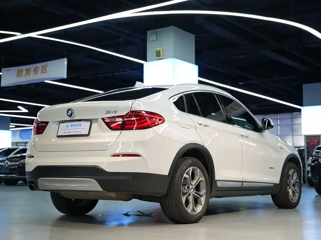 BMW X4 2017 — фото 21