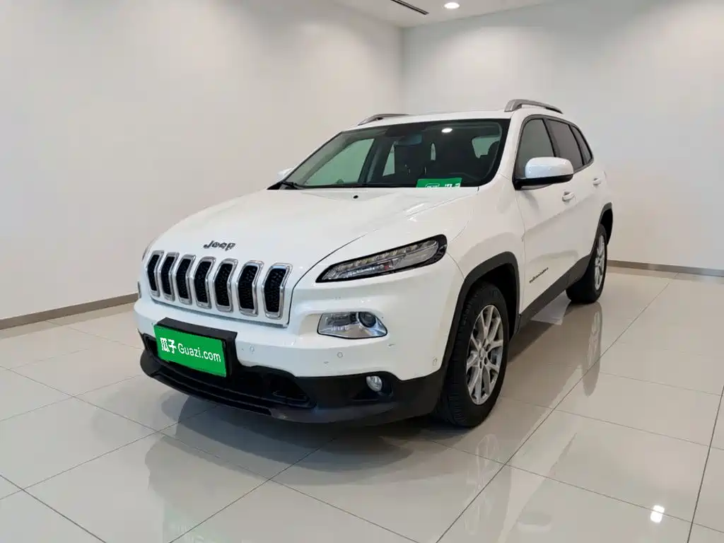 Jeep Cherokee 2016 — фото 1