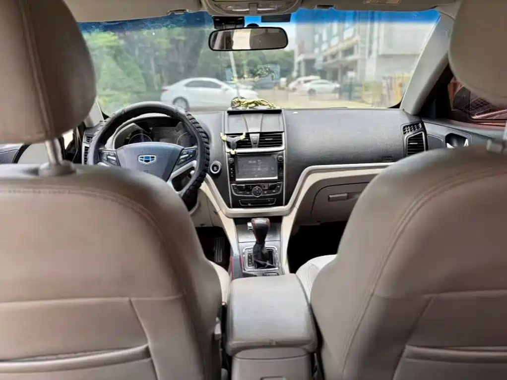 Geely Emgrand 2014