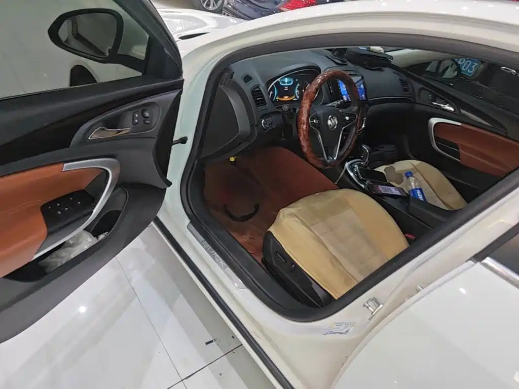 Buick Regal 2015 — фото 16
