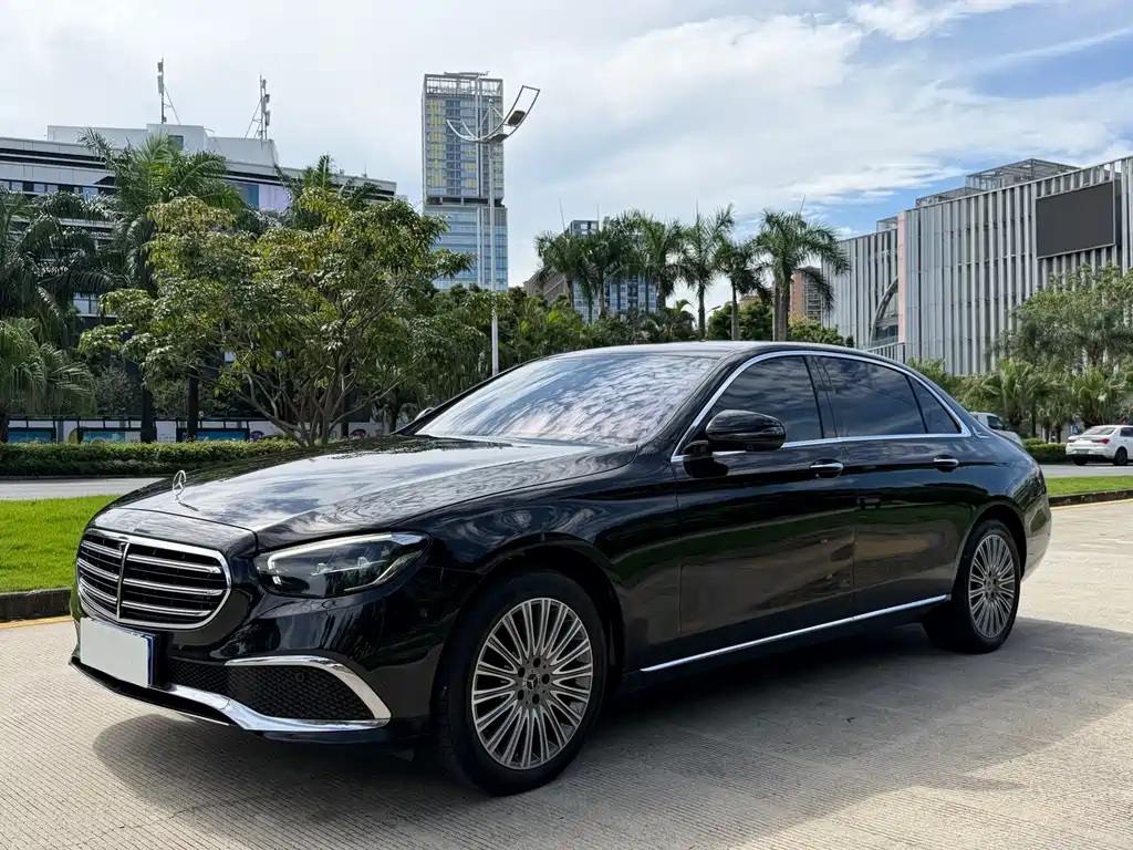 Mercedes-Benz E-Class 2021