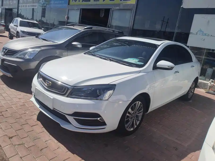Geely Emgrand 2018
