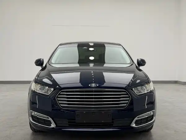 Ford Taurus 2016