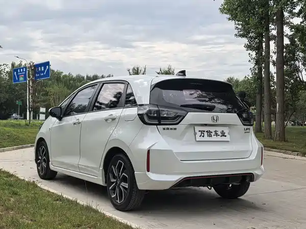 Honda LIFE 2022