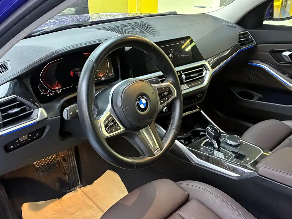 BMW 3 Series 2021