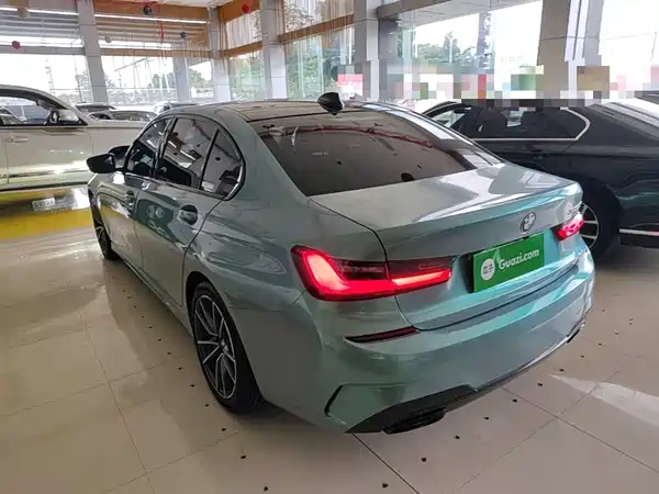 BMW 3 Series 2021