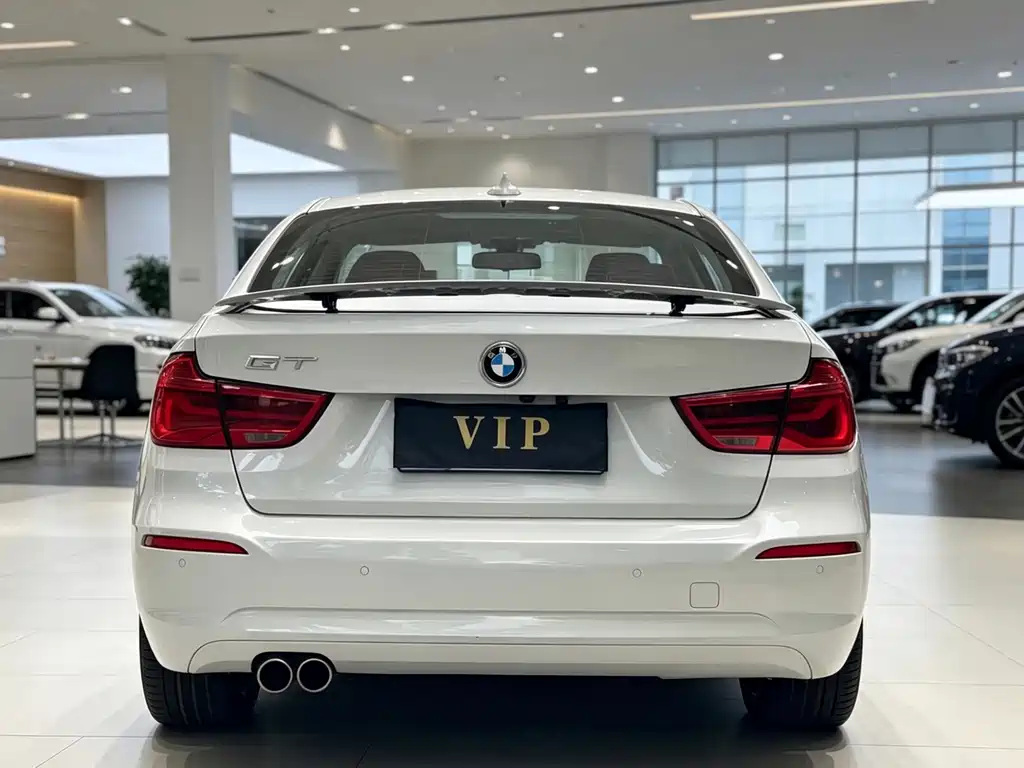 BMW 3 Series GT 2018 — фото 8