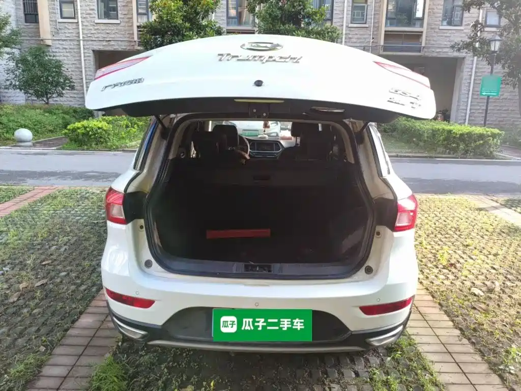 GAC Motor Trumpchi GS4 2015 — фото 10