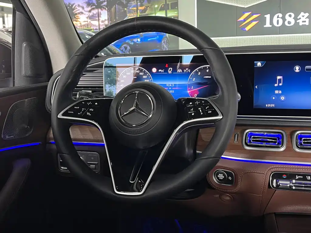 Mercedes-Benz GLE 2023 — фото 14