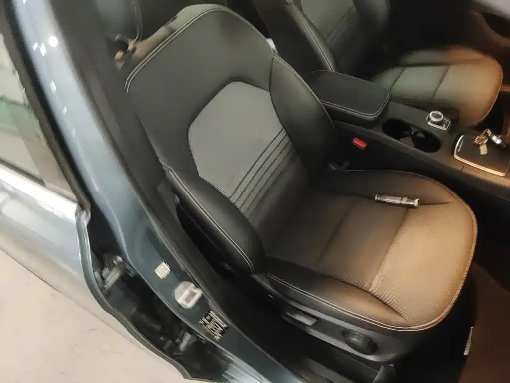 Mercedes-Benz B-Class 2015 — фото 25