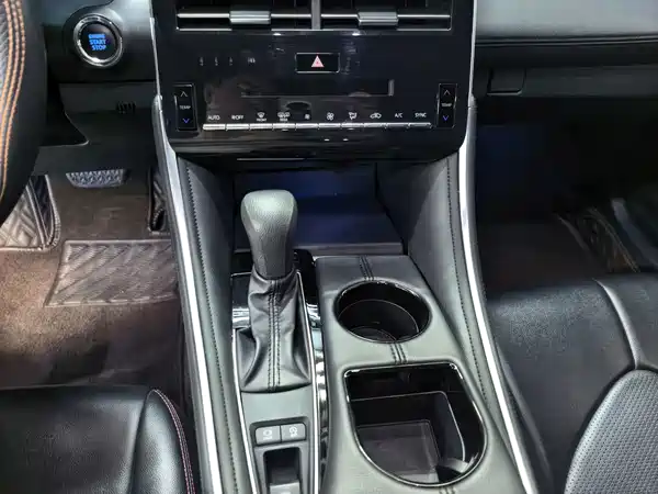 Toyota Avalon 2023