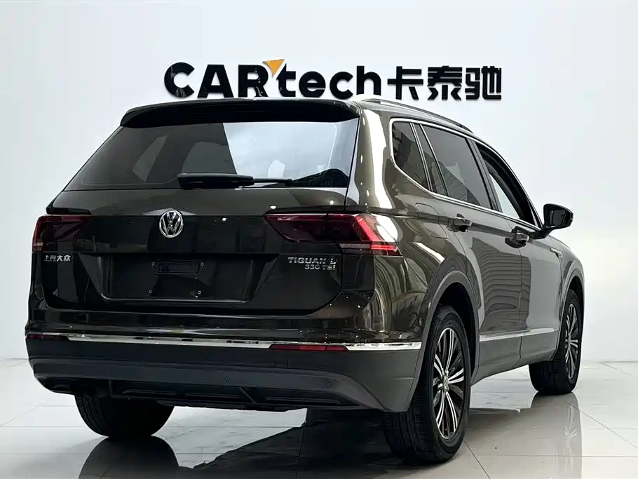 Volkswagen Tiguan L 2017 — фото 3